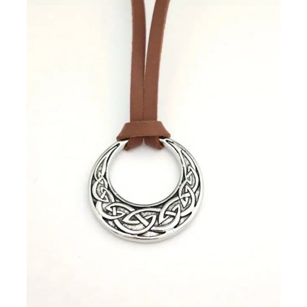 Viking Celtic Knot Round Pendant Necklace